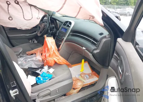 2015 Chevrolet Malibu 1Fl from USA, damaged, VIN 1G11A5SL3FF325083